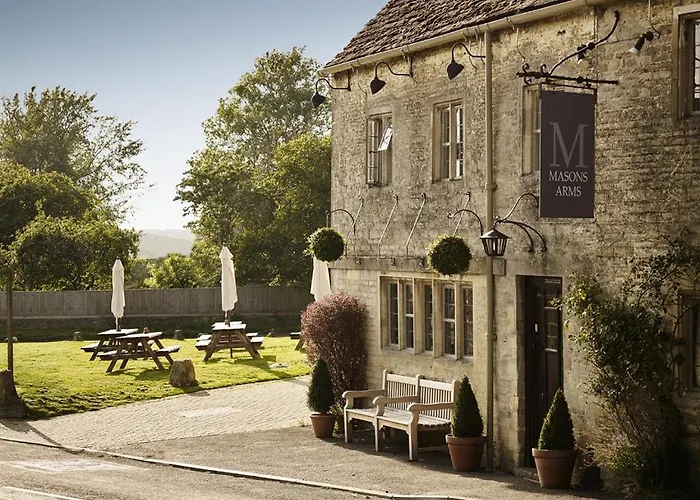 The Masons Arms Hotel Cirencester