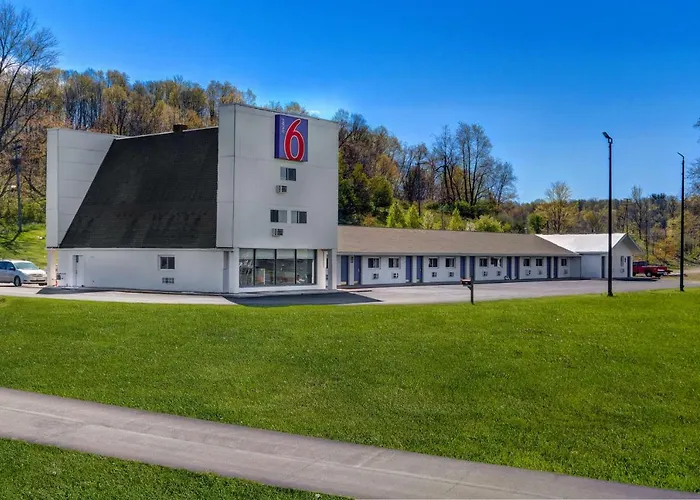 Motel 6 Bellville, Oh