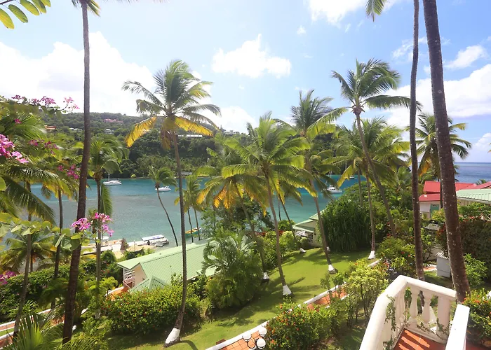 Marigot Beach Club & Dive Resort