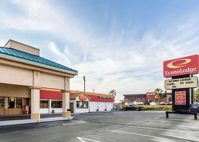 Econo Lodge Calhoun
