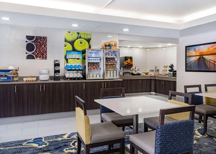 La Quinta By Wyndham Minneapolis-Minnetonka