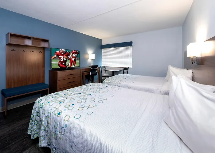 Red Roof Inn & Suites Wilmington - New Castle