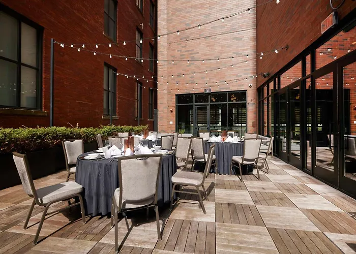 Canopy By Hilton Columbus Downtown Short North