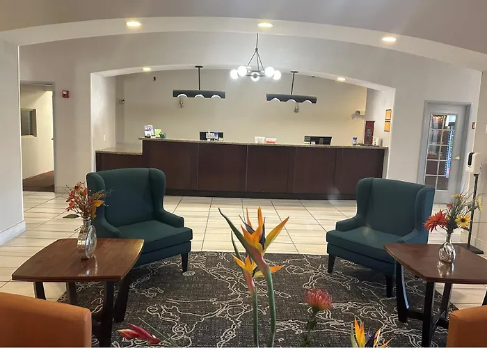 La Quinta Inn & Suites By Wyndham Albuquerque Midtown