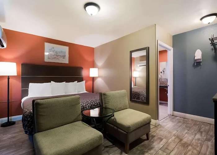 Rodeway Inn And Suites Near Coachella Indio