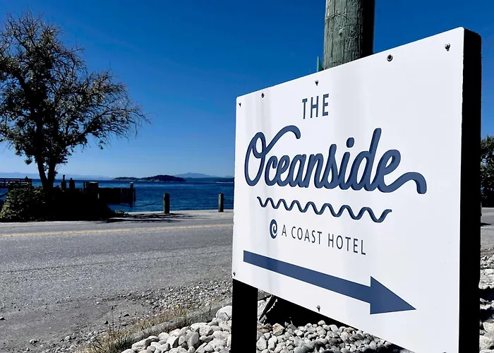 The Oceanside, A Coast Hotel Sechelt
