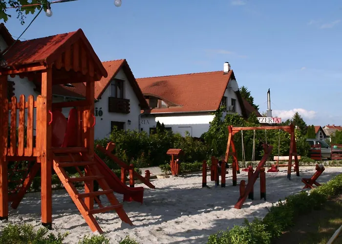 Tornacos Hotel - Hegyko