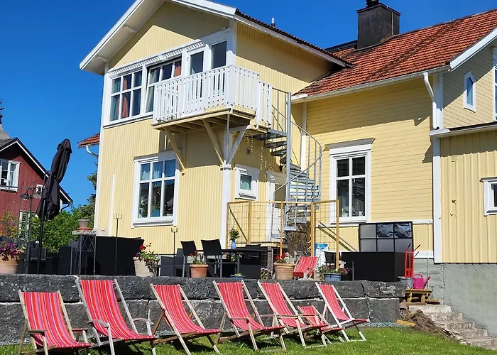 Hotell Floras Traedgard Oregrund