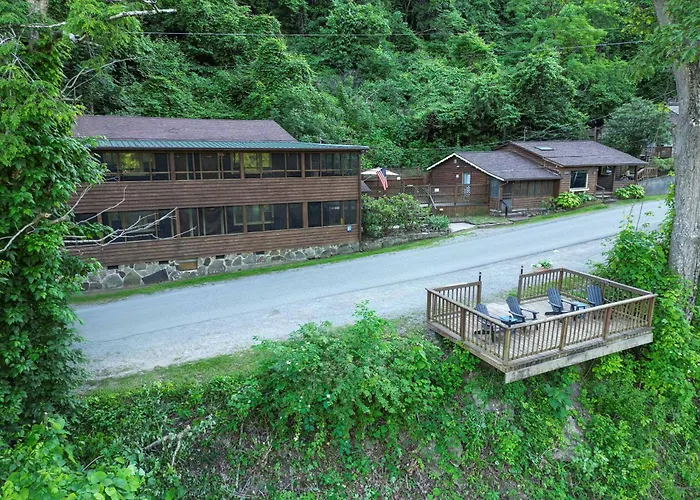River Front Resort Elkins