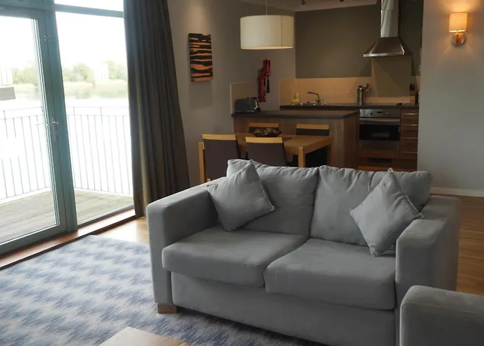 De Vere Cotswold Water Park Apartments Cirencester