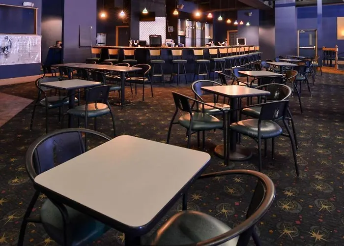 Dutch Inn Collinsville