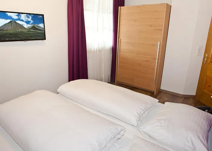 Hotel Gasthof Mitteregger -Best Place In Town With Summercard And Breakfast Kaprun