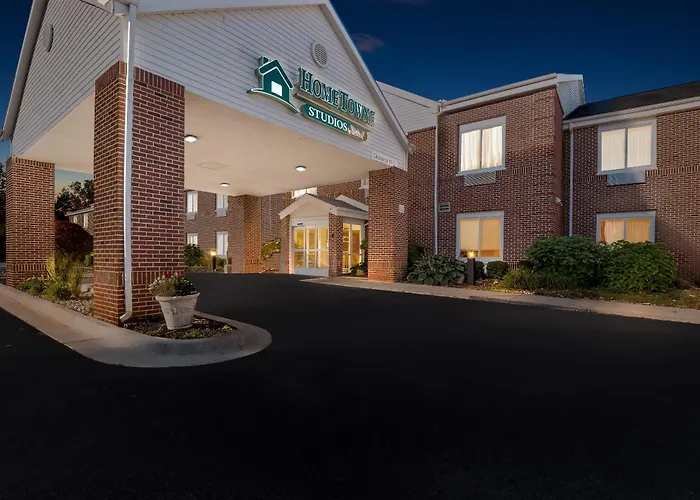 Hometowne Studios By Red Roof East Lansing - Okemos