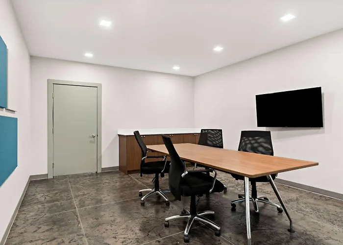 Holiday Inn Express & Suites George - Quincy South By Ihg