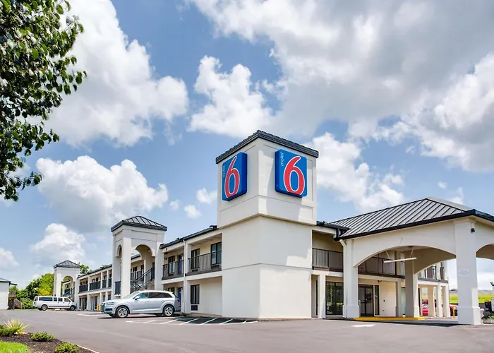 Motel 6-White House, Tn