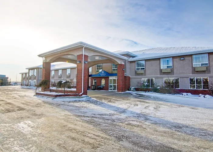 Ramada By Wyndham Ponoka Hotel
