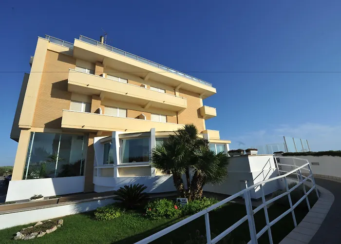 Hotel Miramare Latina