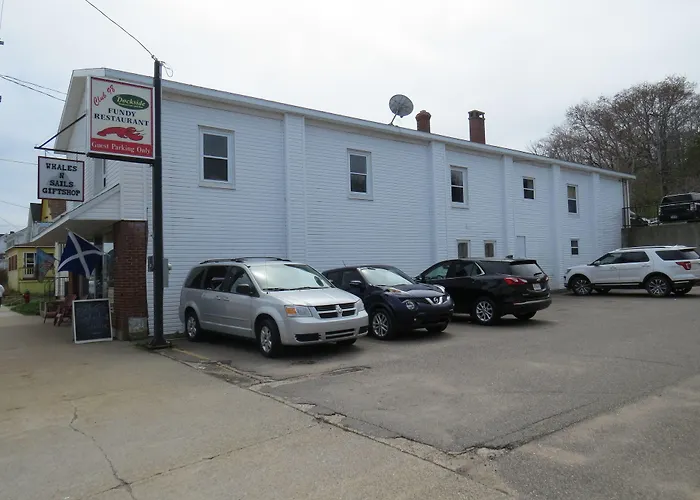 Dockside Suites Digby