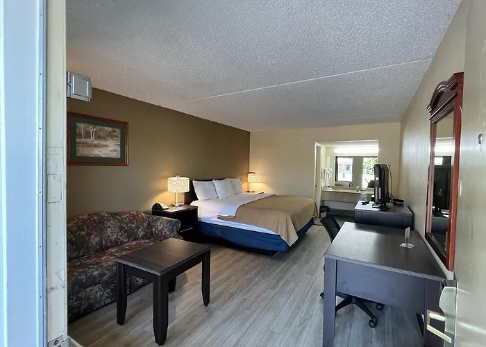 Rodeway Inn Walterboro I-95