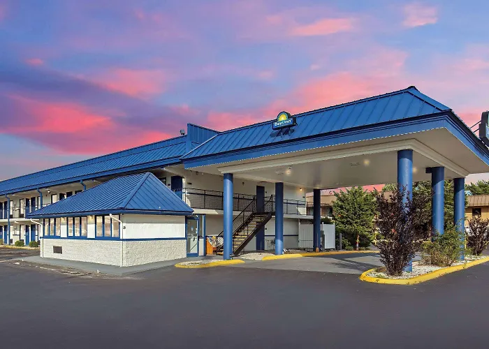 Days Inn By Wyndham Knoxville North Powell