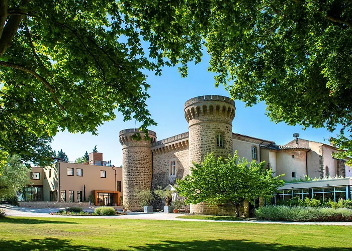 Chateau De Massillan Uchaux