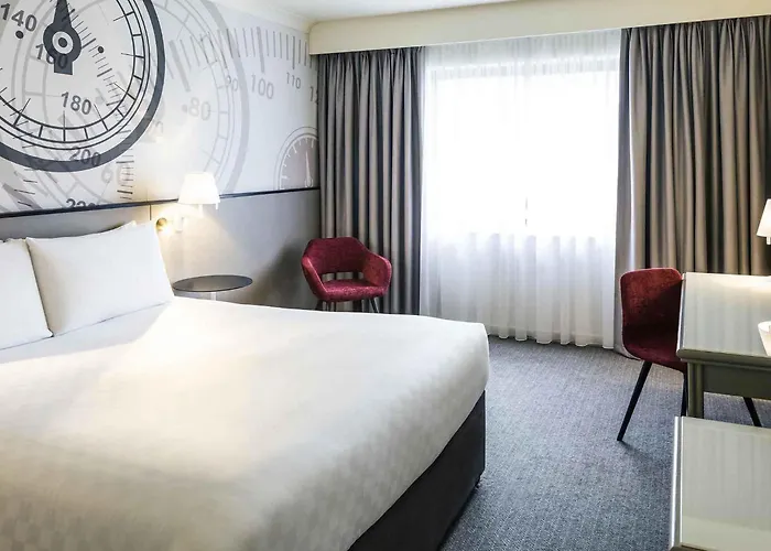 Mercure Dartford Brands Hatch Hotel & Spa