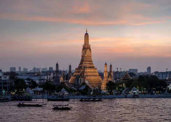 Night Hotel Bangkok - Sukhumvit 15