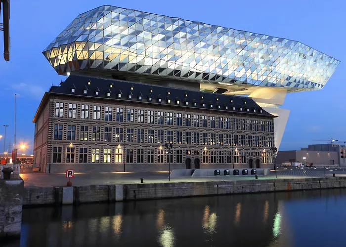 Holiday Inn Express Antwerpen City North By Ihg